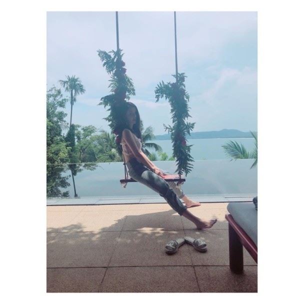 李毓芬33岁生日大派眼福！上载多张比基尼照超性感