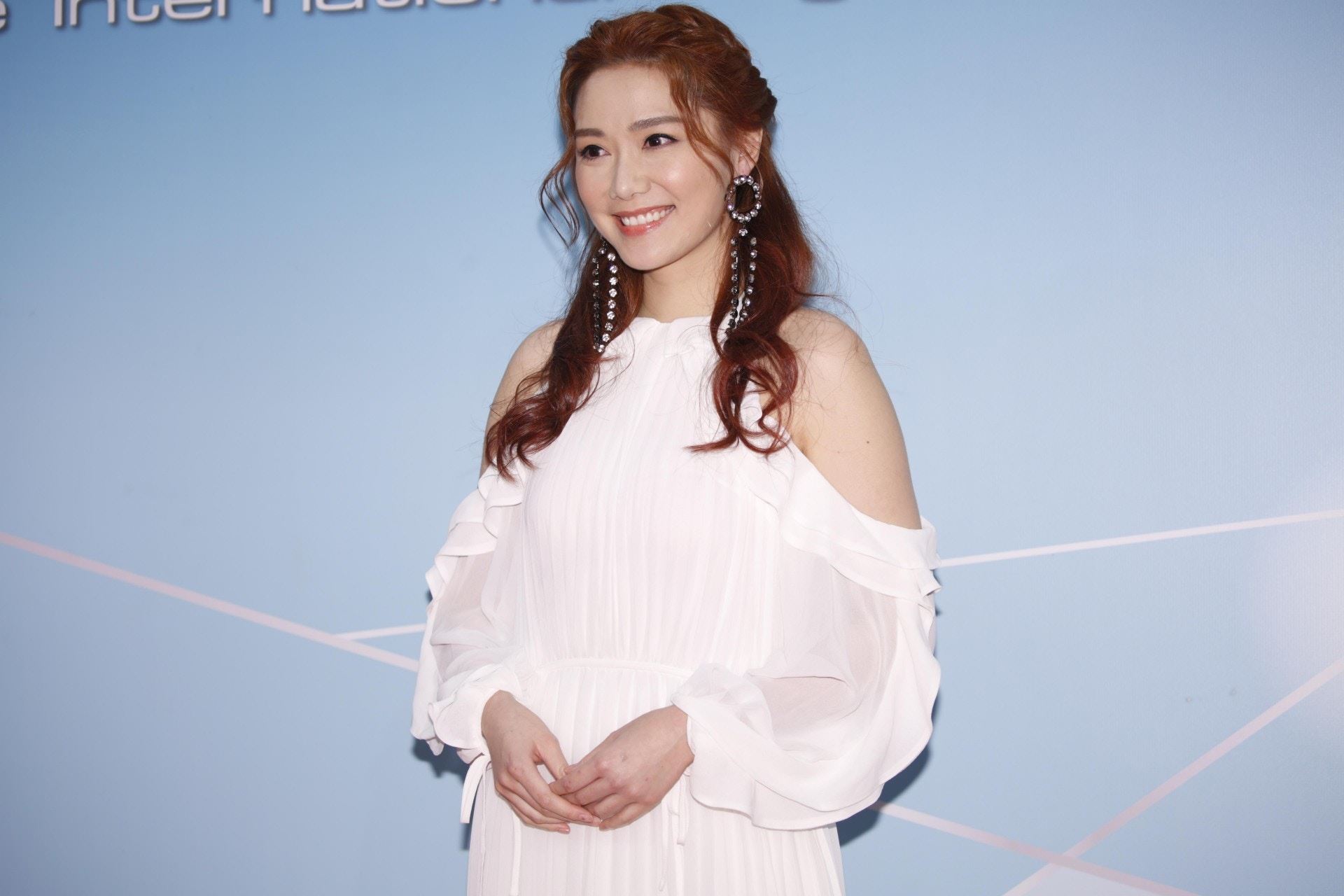 【多图】《中华小姐2019》评判超靓！苟芸慧麦明诗性感度满分