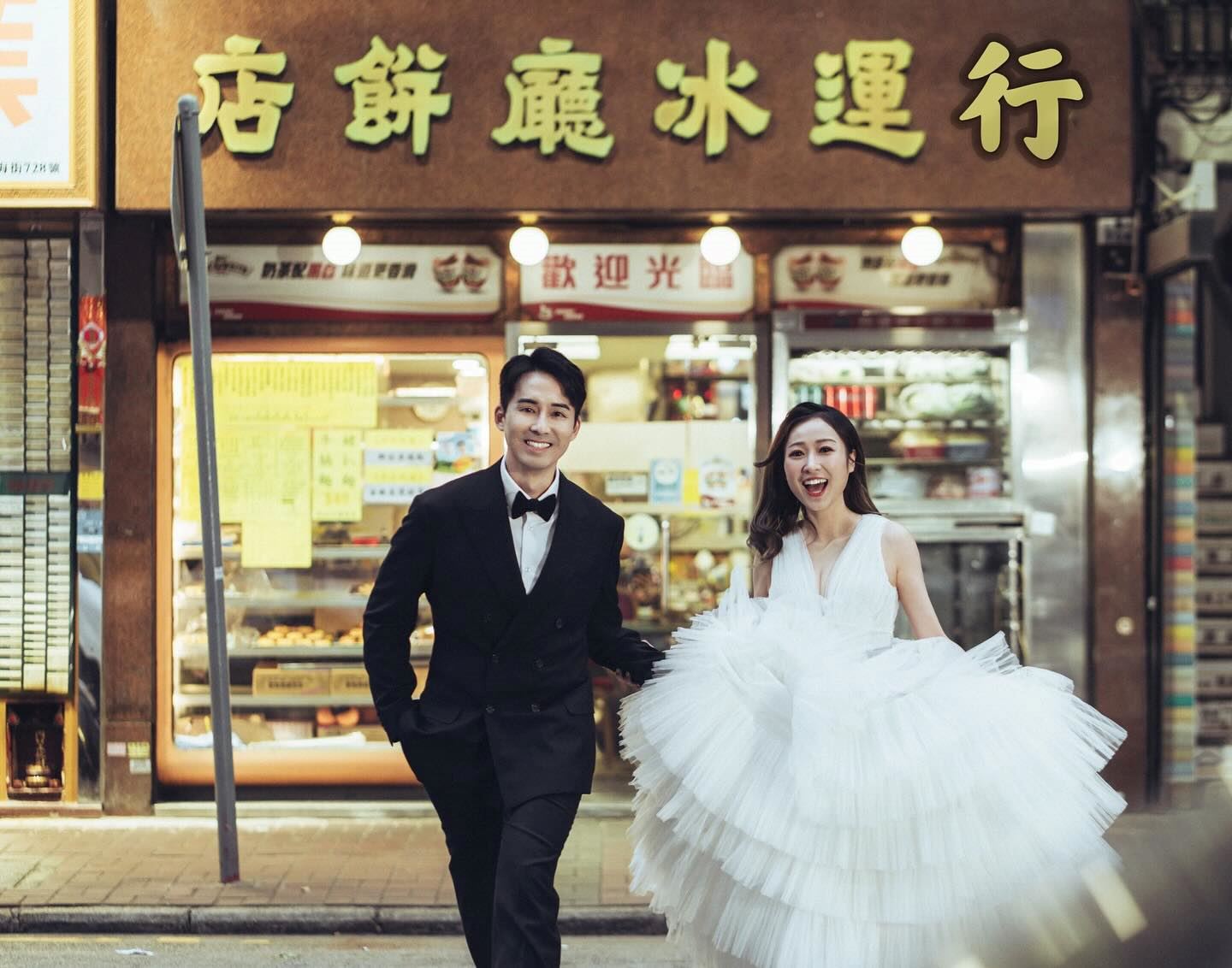 黄美棋返「行运茶餐厅」拍婚纱照💍曾在星爷电影《行运一条龙》里饰演小芬女🔥