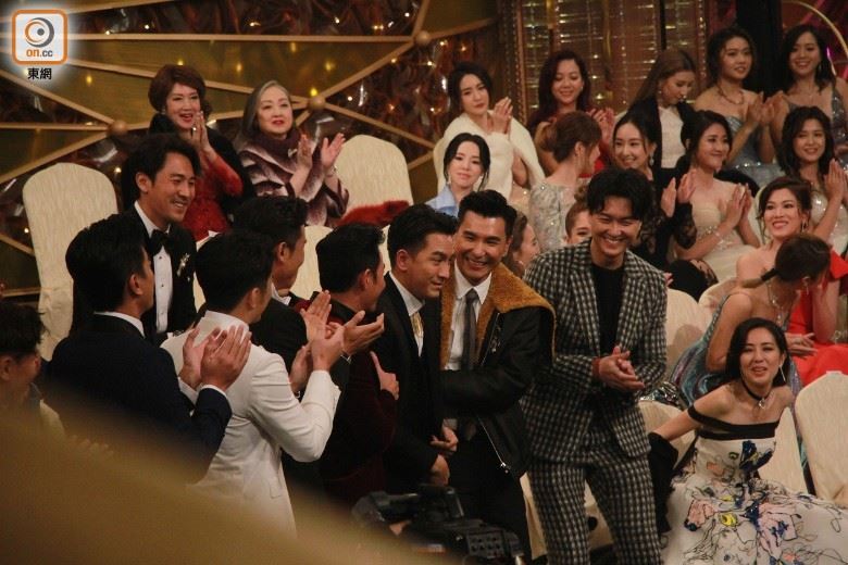 翻看历年台庆颁奖礼！马国明4年的表情无得顶