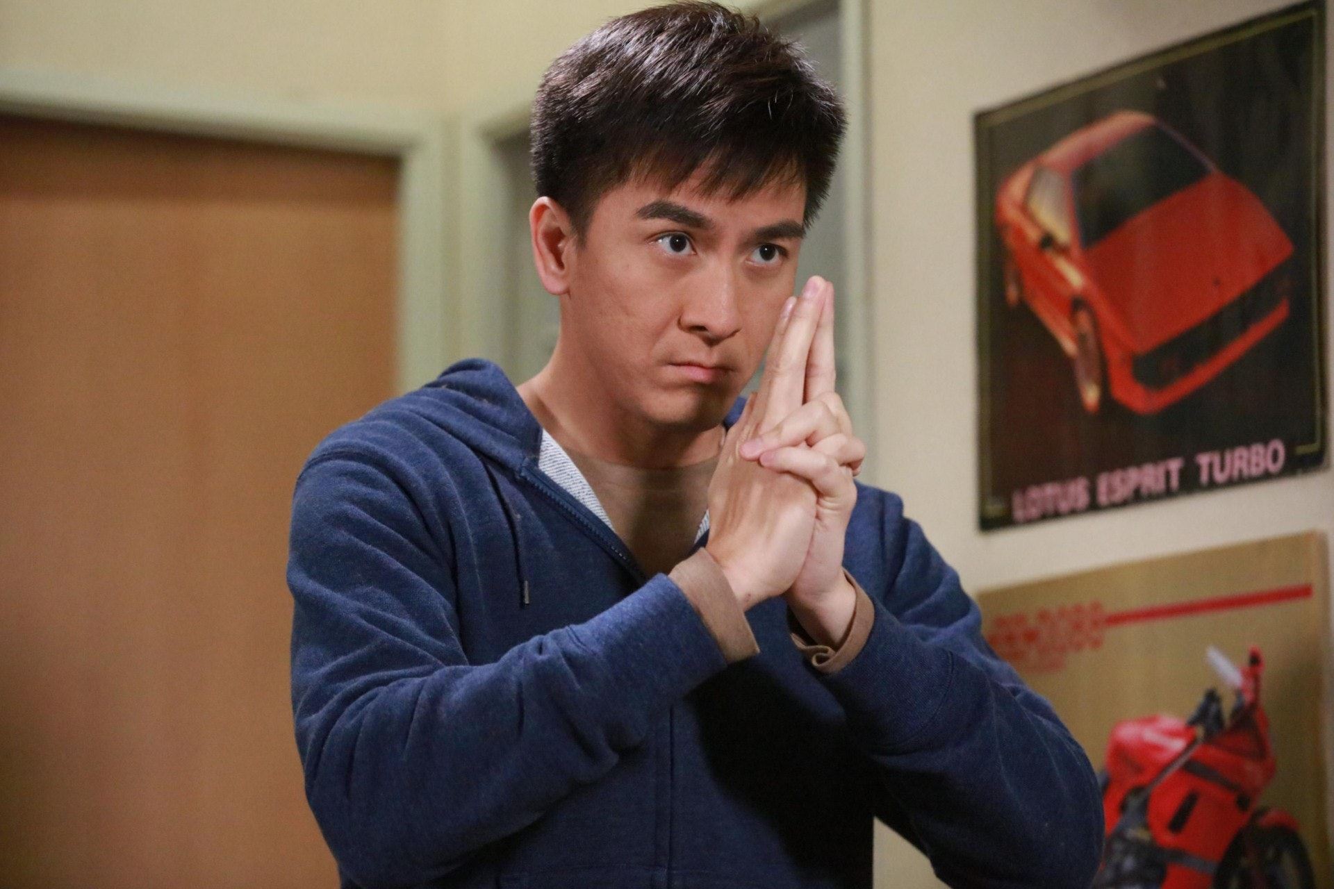 📺tvb《《妳不是她》马明真名客串的士佬❗snk新闻主播兼职揸的士🤣