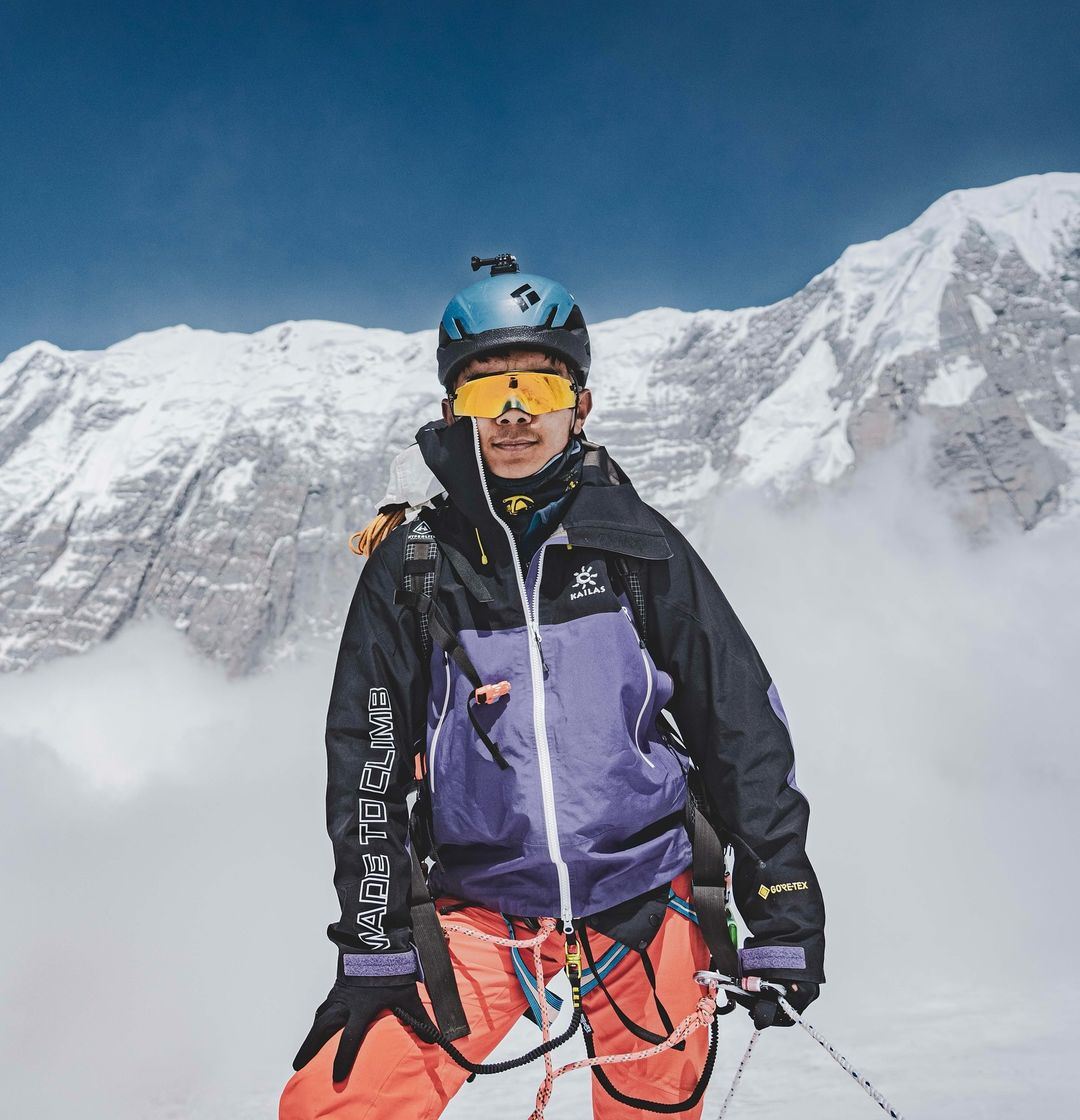 18岁少年征服14座高峰⛰️创最年轻纪录💥