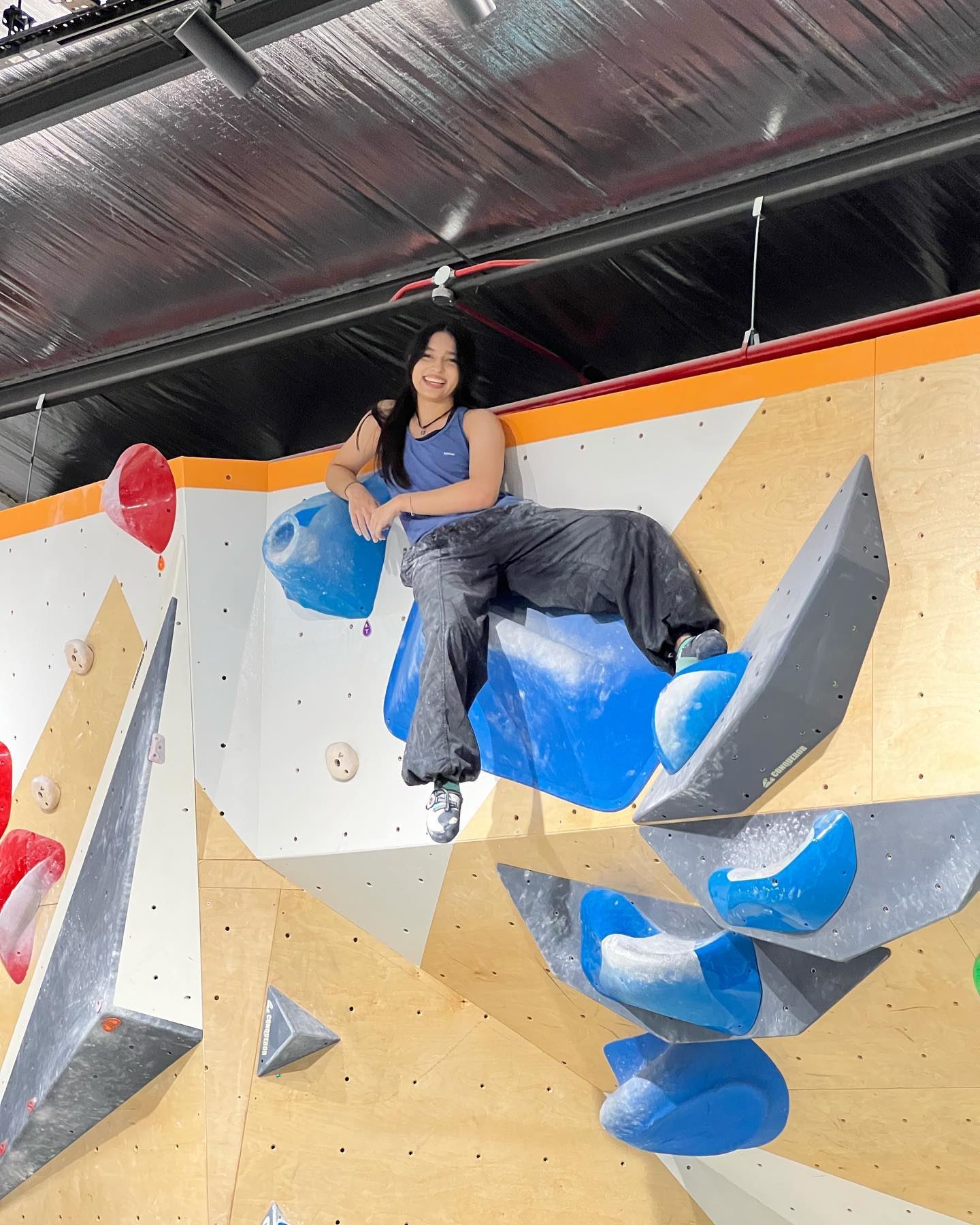 🇲🇾小姐姐挑战单杠意外走红❗原来是攀岩运动员🧗‍♀️