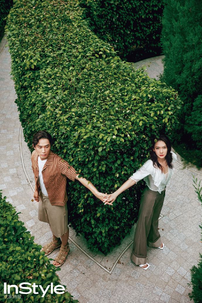 和戚薇结婚七周❗️李承铉晒照庆祝：七年之痒我不信❤️