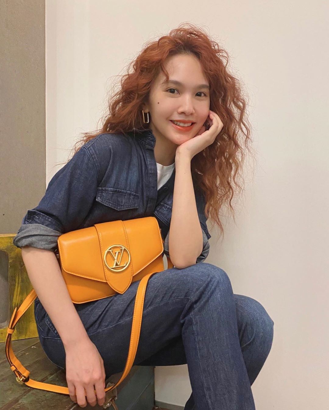 李荣浩为老婆庆生准备3份礼物，杨丞琳哭红鼻子：好感动！