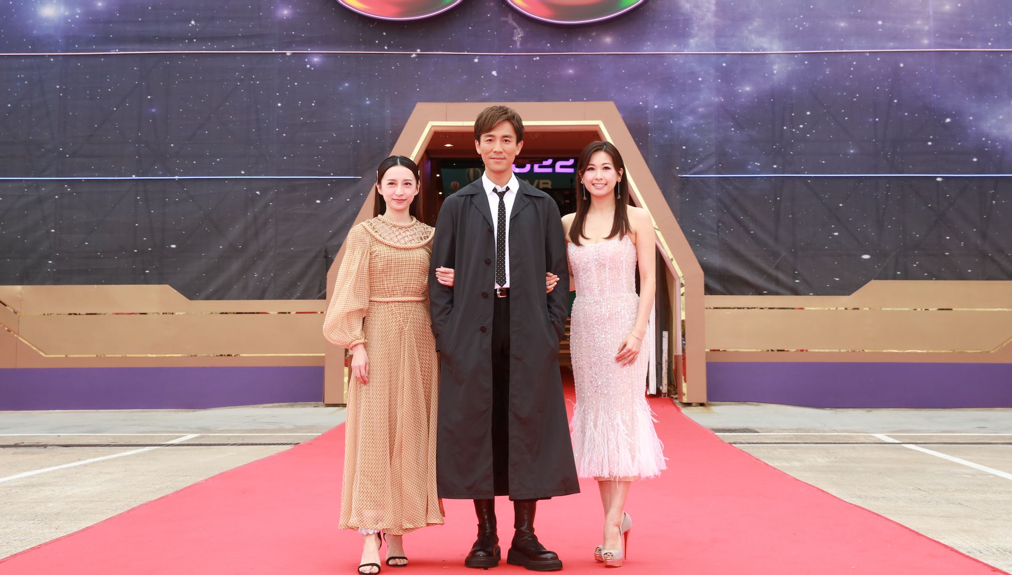 【多图】【无线节目巡礼2022】红地毯造型❗️李佳芯仙气逼人❤️