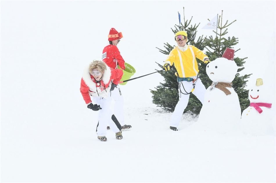 【多图】《奔跑吧》冰雪趣味运动会！selina、昆凌加入一起玩转冰雪