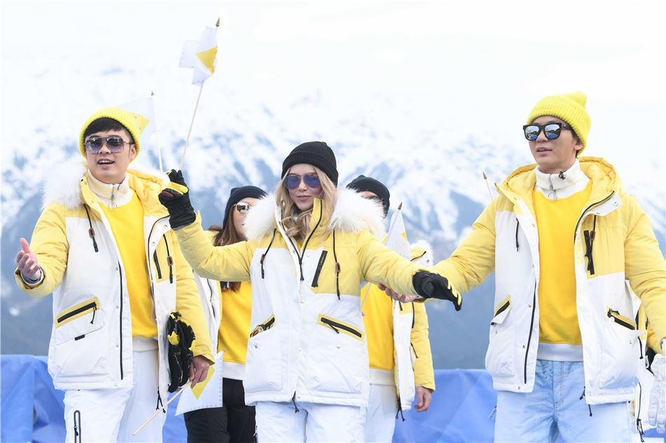 【多图】《奔跑吧》冰雪趣味运动会！selina、昆凌加入一起玩转冰雪