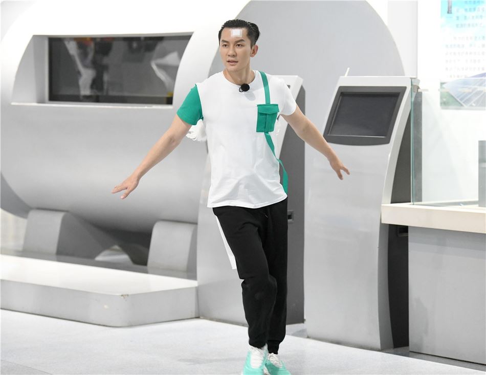 《奔跑吧》“撕名牌大战”再度归来!邓超竟被“吓哭”