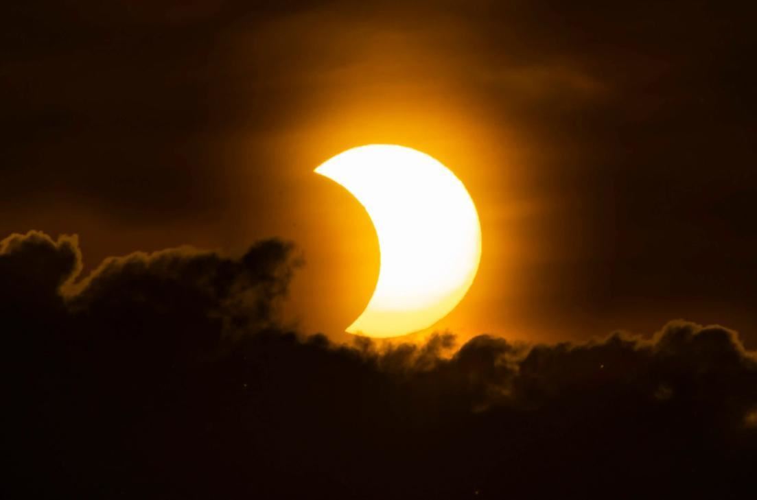 🌞马来西亚4月20日有日偏食呀❗️最佳时间为早上11时05分⚠️