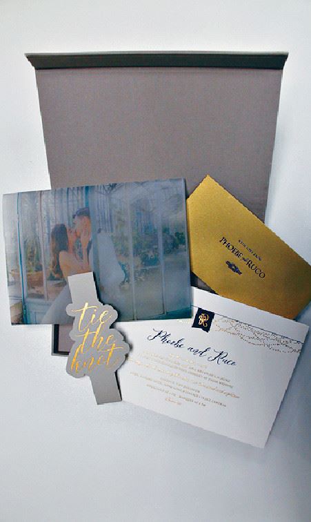 【多图】中式婚照 + 喜帖曝光！陈展鹏1013娶单文柔