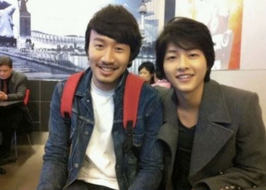 记得9人《rm》吗？7周年宋仲基、gary合体旧照粉丝回忆涌现