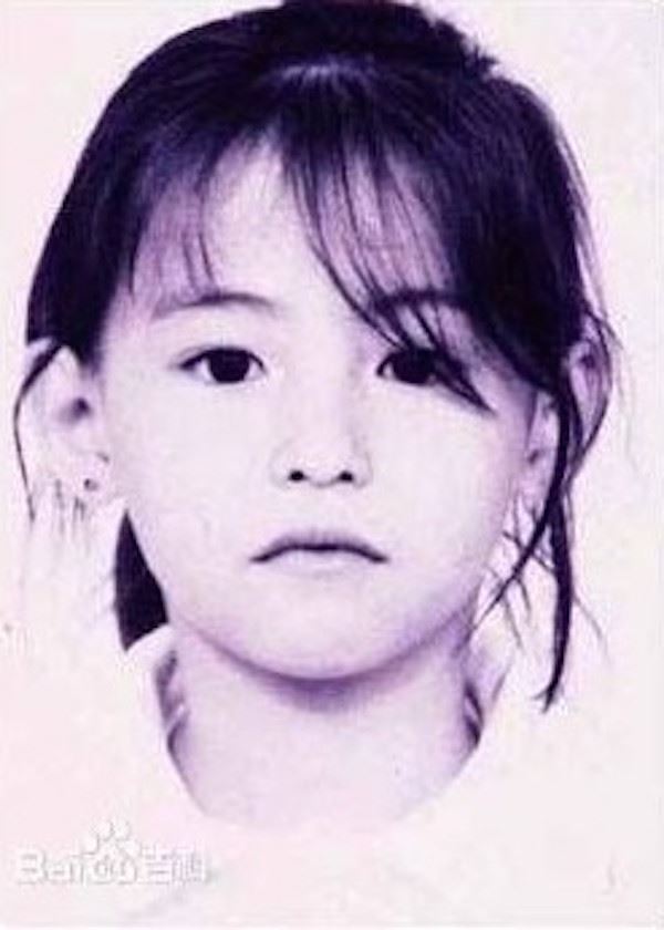 从小就是美人胚子！10位中港韩女明星童年照大公开