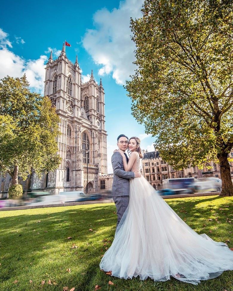 【多图】沈卓盈结婚啦！晒巴黎+英国婚照！美爆