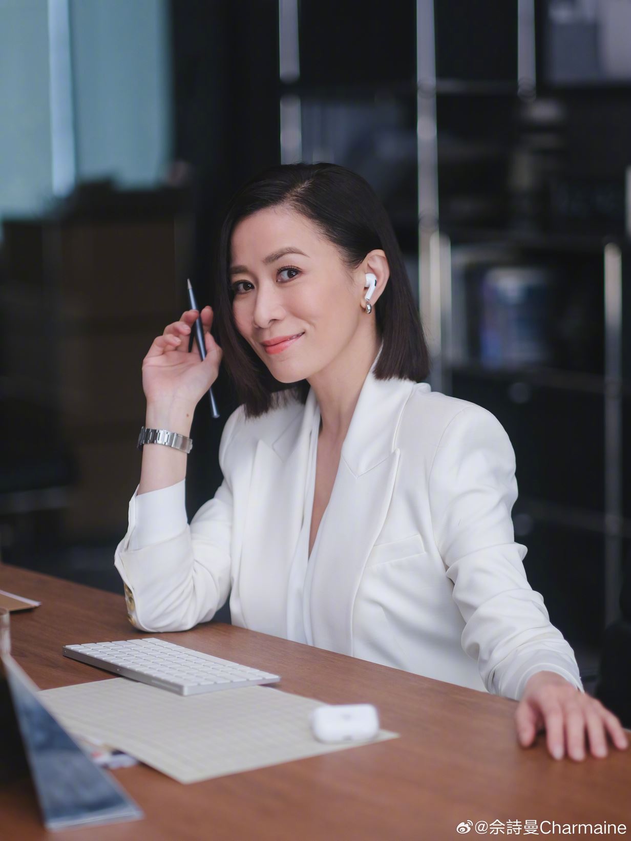 佘诗曼留学旧照曝光❗样子和现在几乎完全没差别🔥