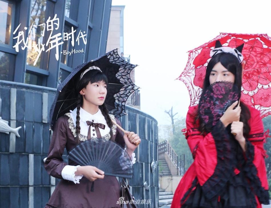 tfgirls正式出道！王俊凯王源变身女仆 双腿细白过女生 