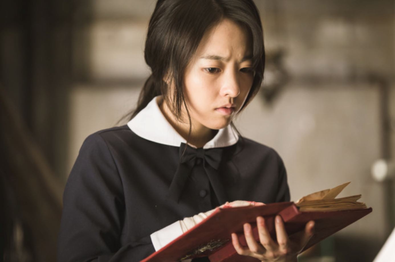 🎬韩国惊悚悬疑电影🇰🇷《京城学校：消失的少女们》❗️朴宝英追查同学神秘消失的真相😱