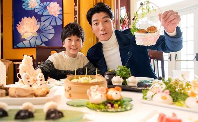 张亮晒天天大长腿照!何炅:10岁比我43岁还高