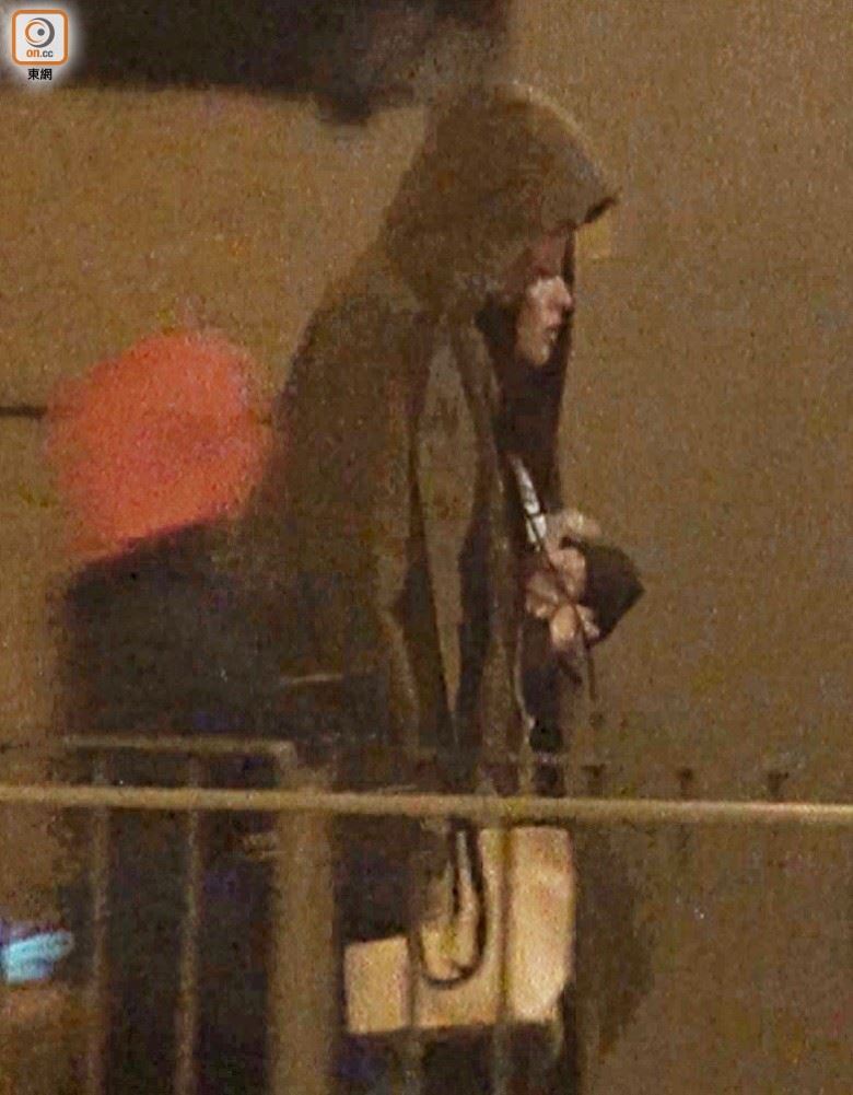 约会被撞见！唐诗咏被爆和洪永城鬼祟复合