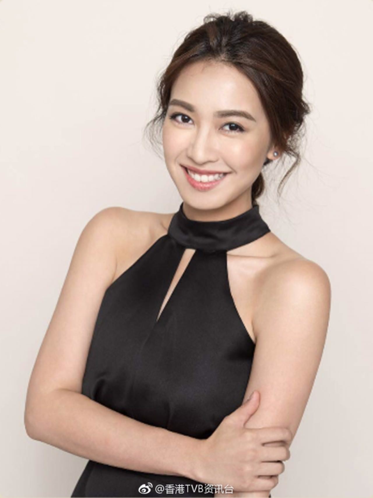 tvb艺人最新照出炉！胡定欣杨怡靓爆！马明女友黄心颖却...