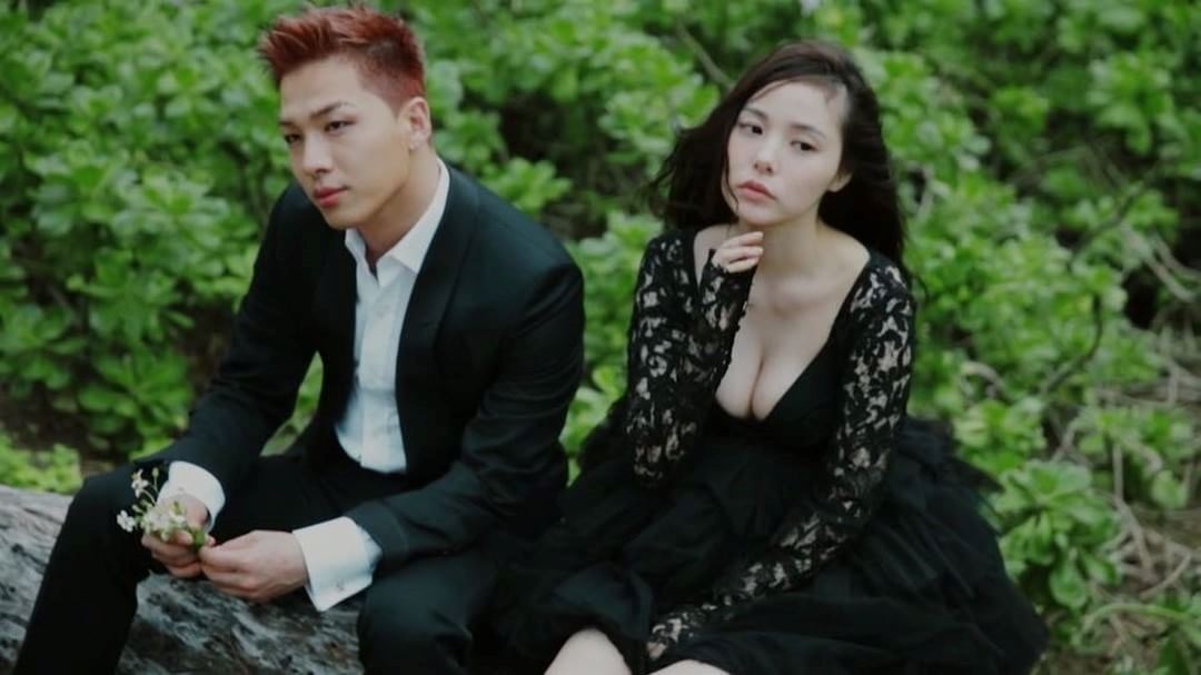 太阳夏威夷拍摄婚照影片公开！闵孝琳低胸蕾丝婚纱身材超好