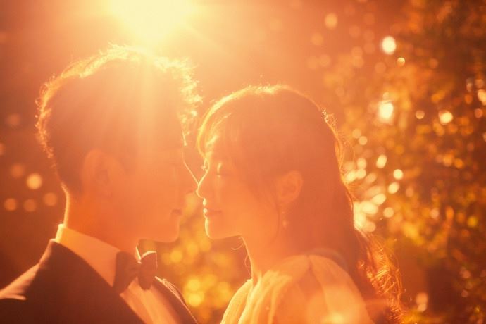 迎宾晚宴照曝光！唐嫣、罗晋甜蜜共舞如骑士与公主
