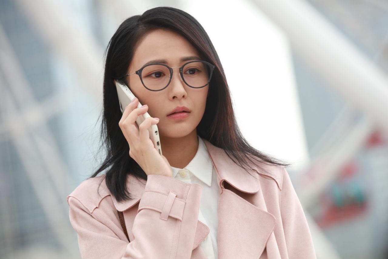 《反黑路人甲》眼镜女神「汤怡」宣布结婚有喜啊！双喜临门