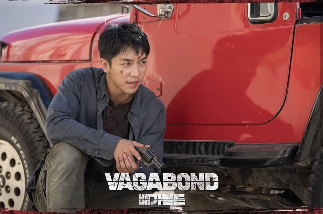 和《太阳的后裔》有得比!秀智新剧驾驶吉普车好霸气!