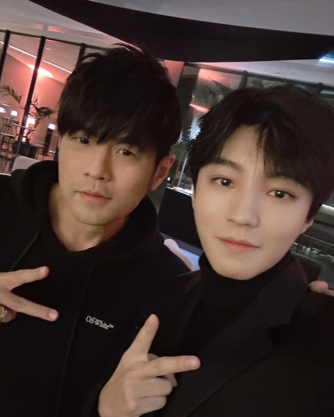 王俊凯圆梦为周杰伦庆祝生日🎉从手绘蛋糕升级成真实蛋糕🎂