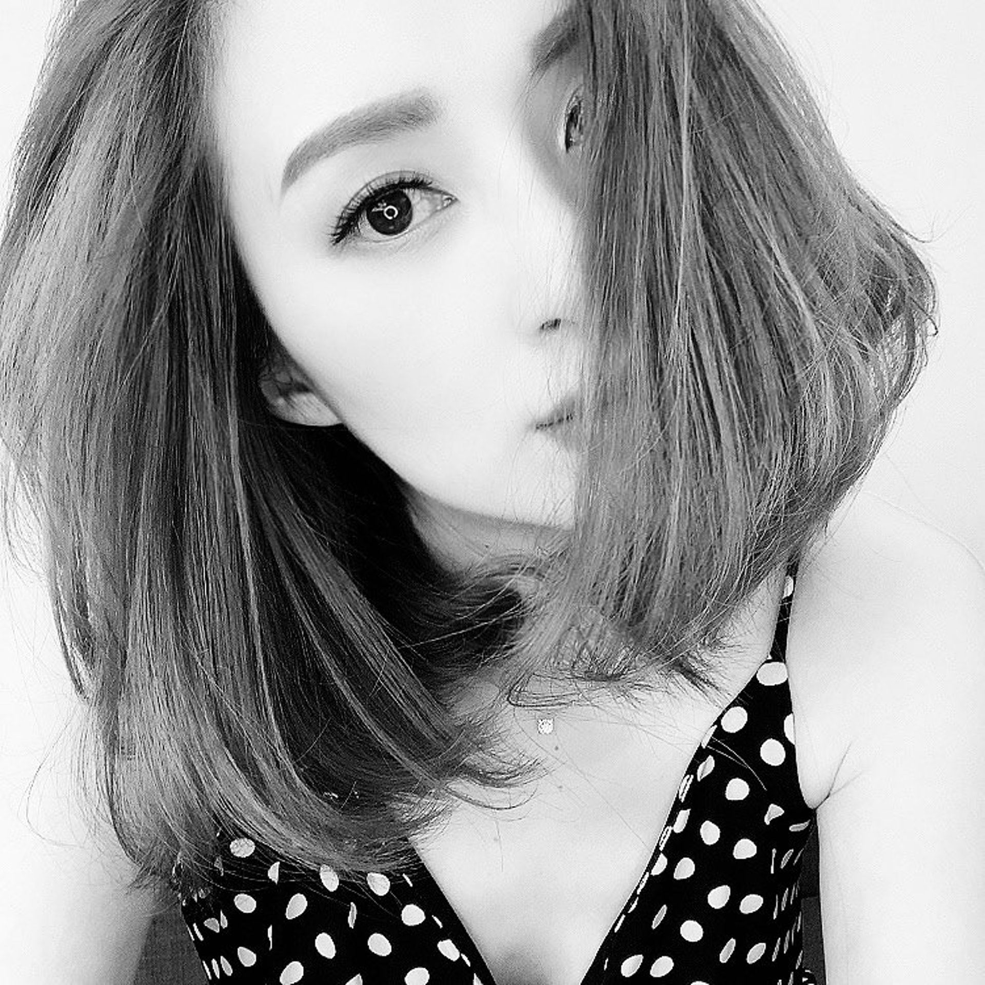 【多图】网上发起 #womensupportingwomen ！众女星纷纷晒黑白照撑女权