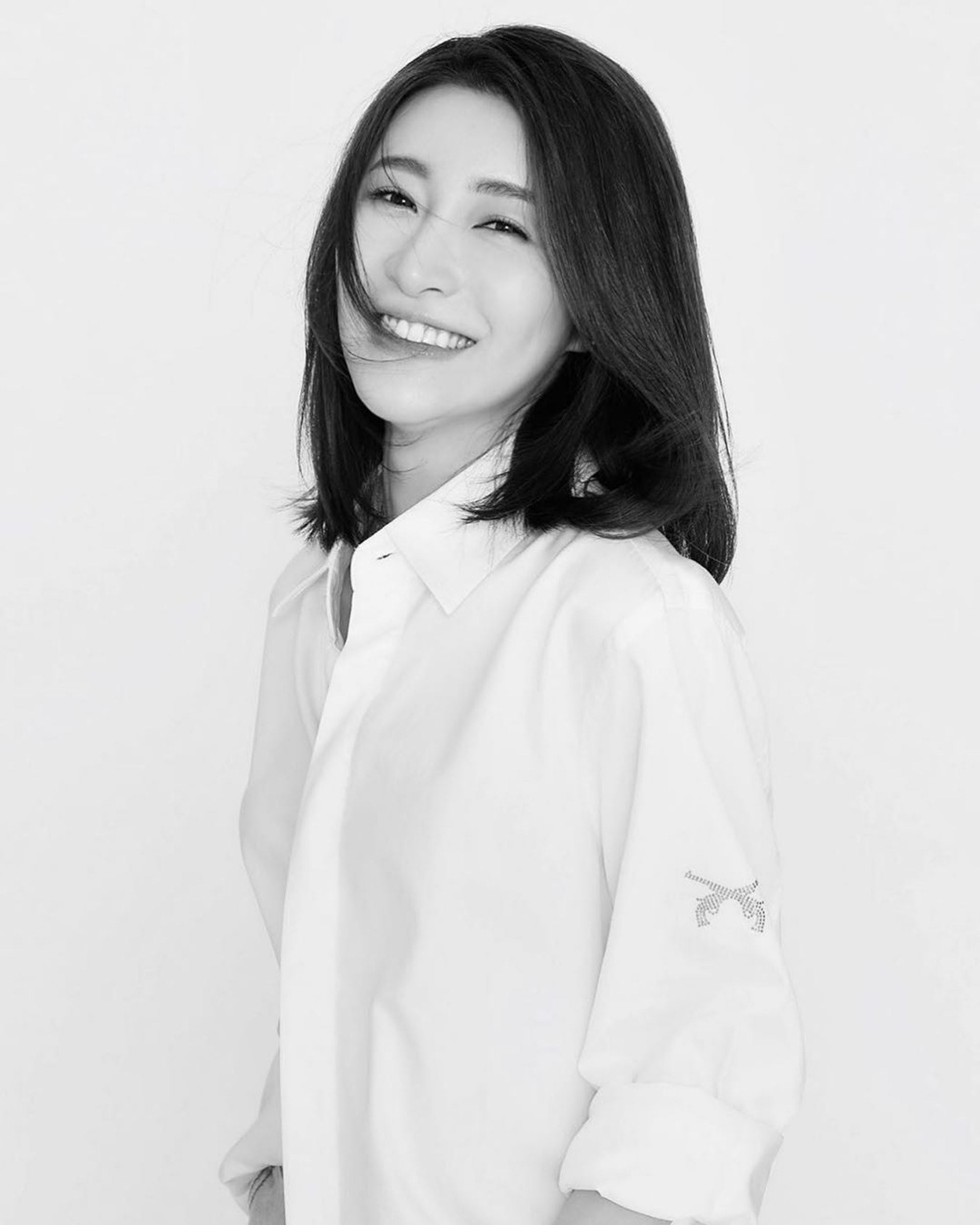 【多图】网上发起 #womensupportingwomen ！众女星纷纷晒黑白照撑女权