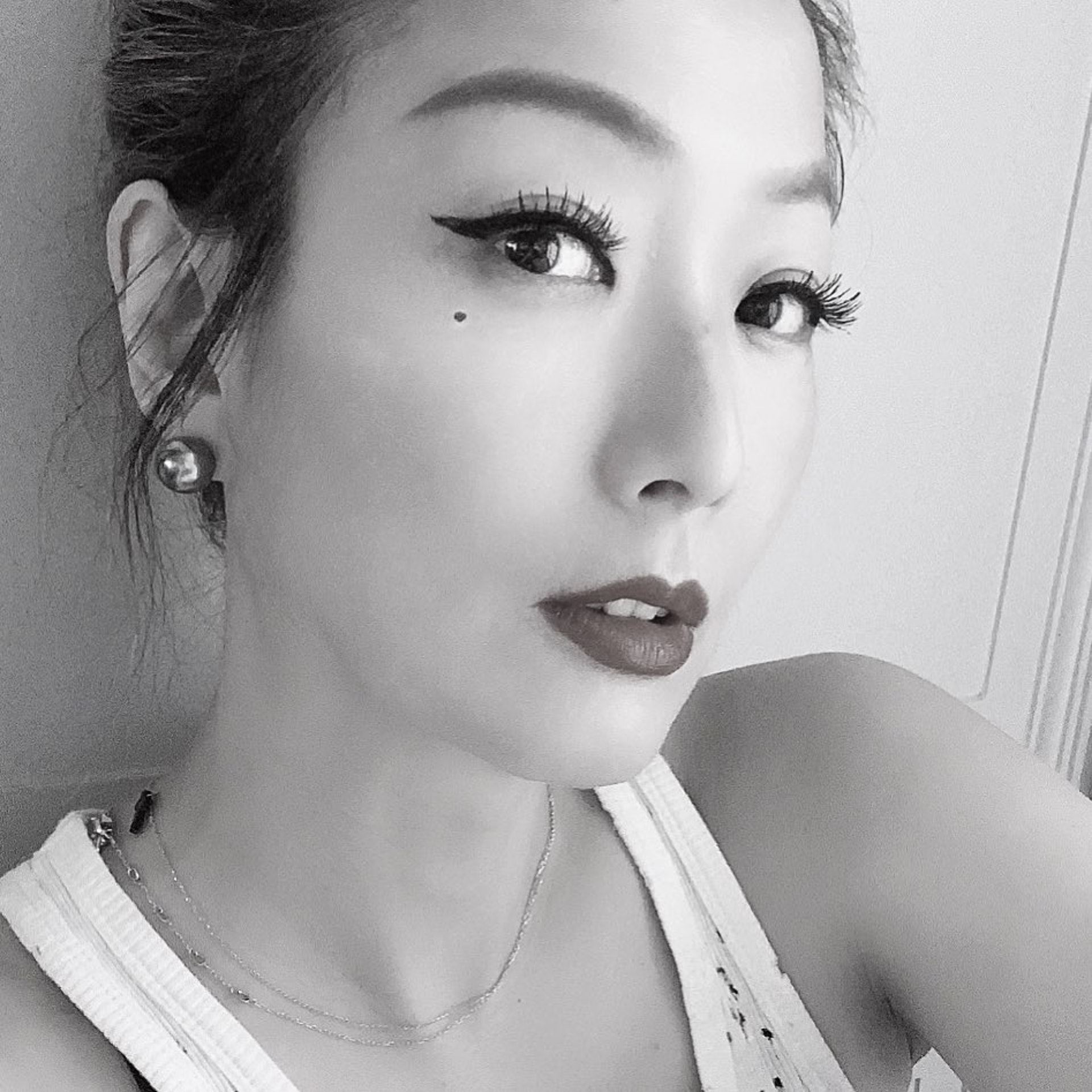 【多图】网上发起 #womensupportingwomen ！众女星纷纷晒黑白照撑女权