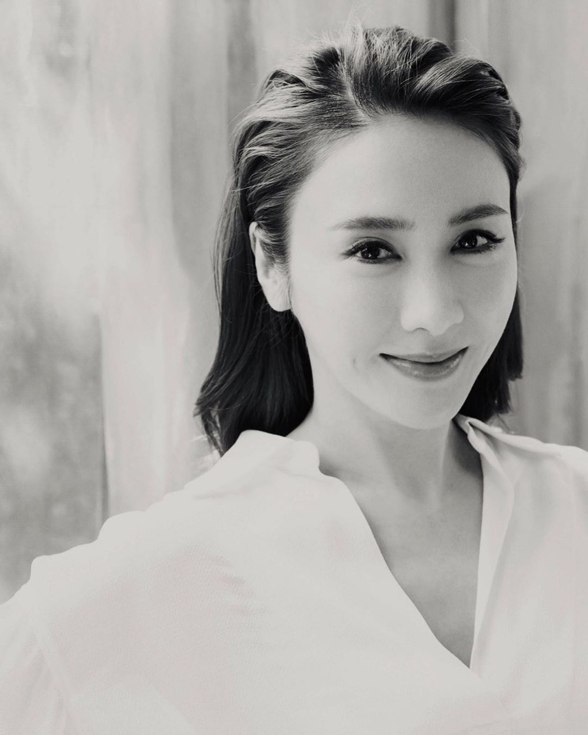 【多图】网上发起 #womensupportingwomen ！众女星纷纷晒黑白照撑女权