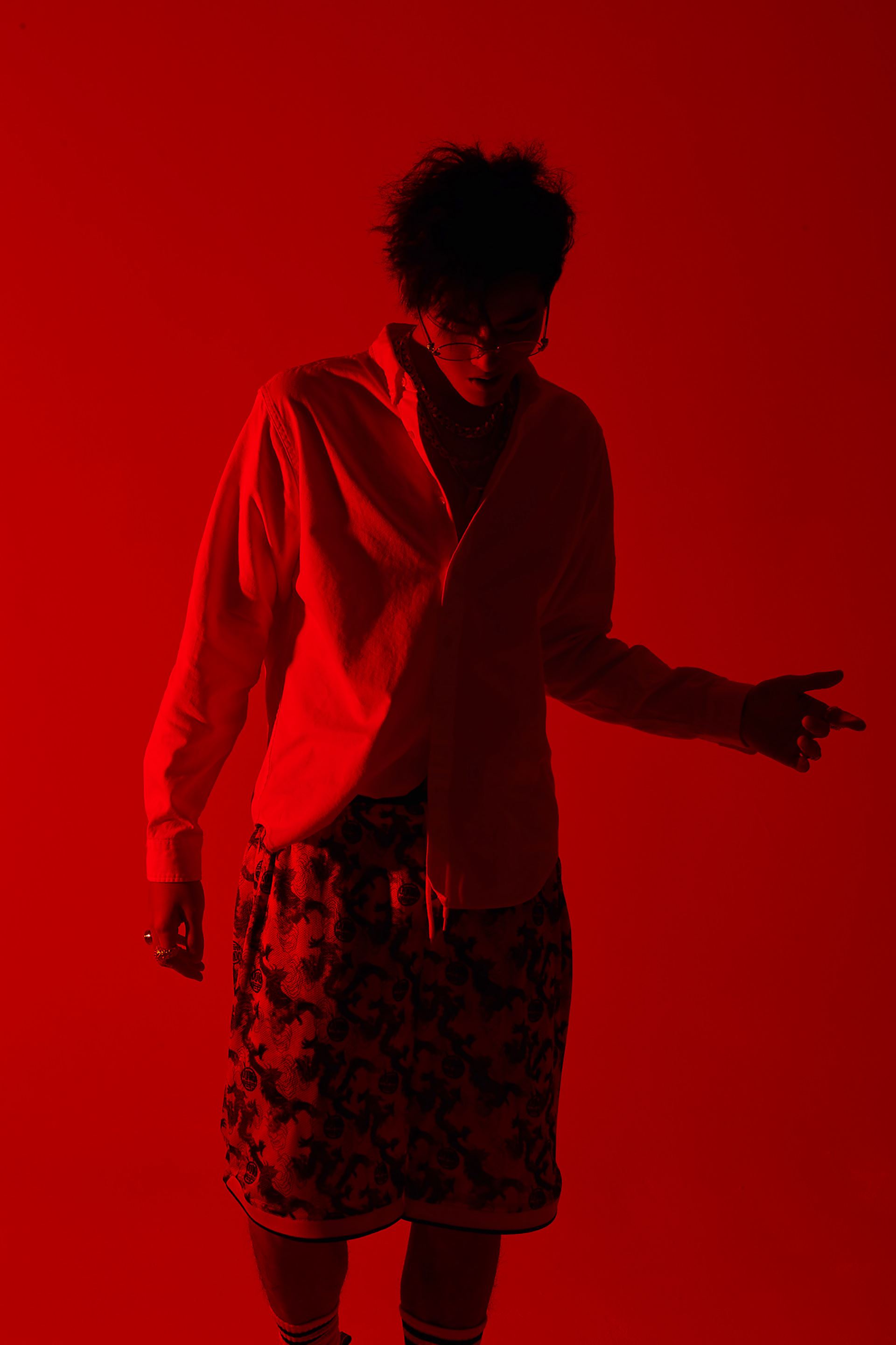 kris wu吴亦凡新专辑首支中文单曲《天地》全网上线