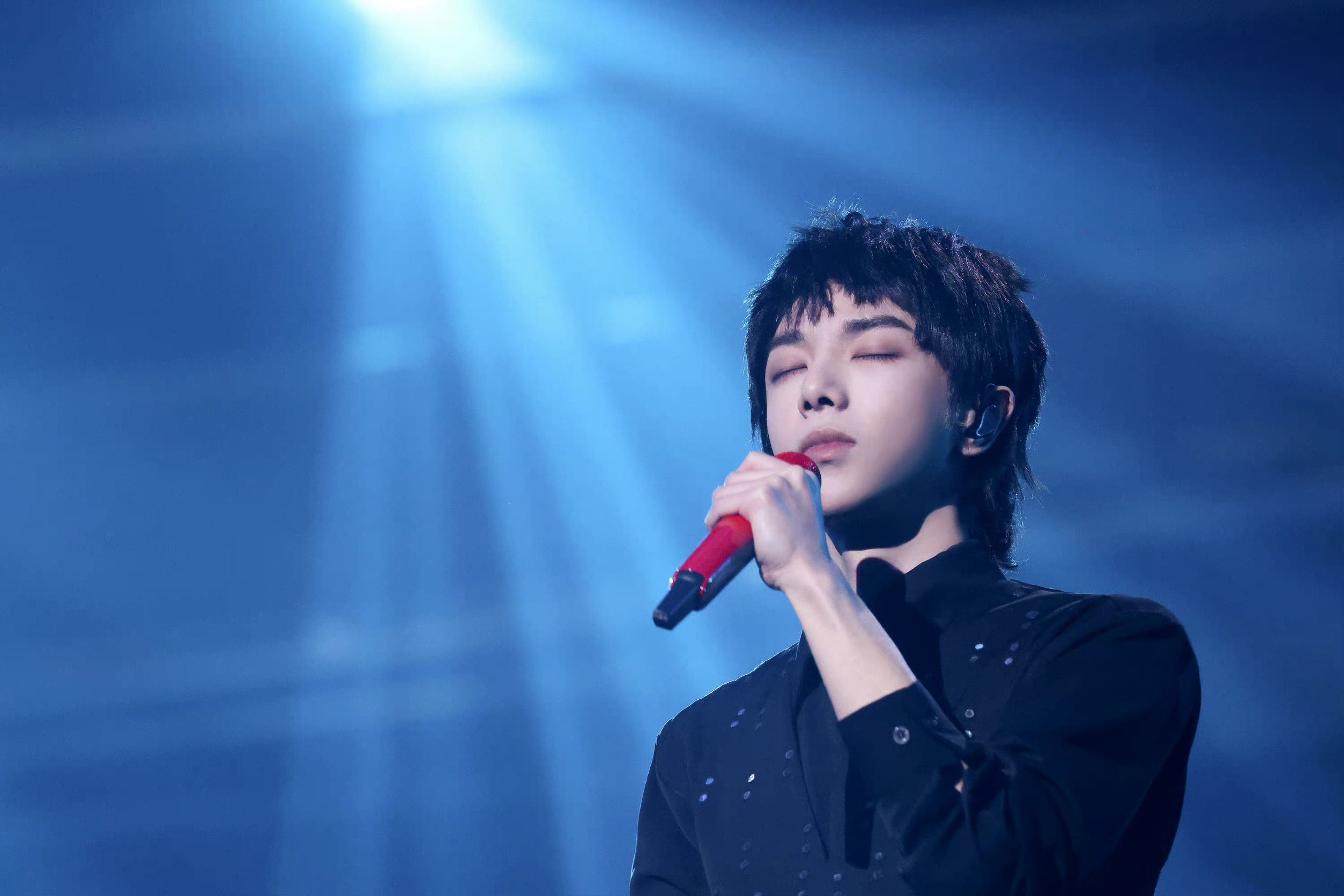 🎼华晨宇出道9周年音乐会🎤直播观看人次破2亿❤️🔥