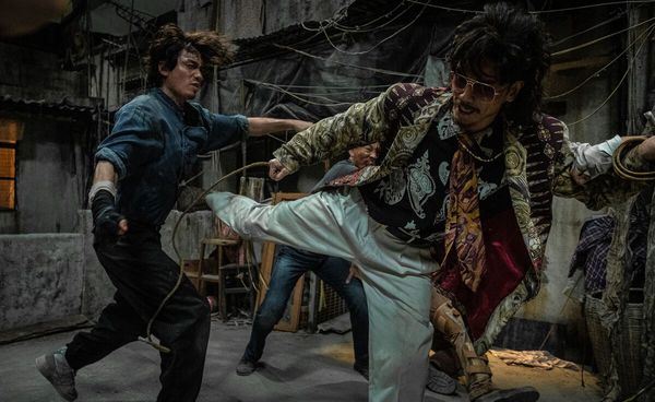 伍允龙梦想成为出色的制作人❗对没粘胡子戴墨镜被影迷认出感到窝心🥰