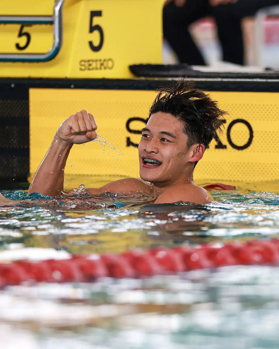 吴政彦打破全国纪录❗100公尺蛙泳游出1分01.39秒🏊