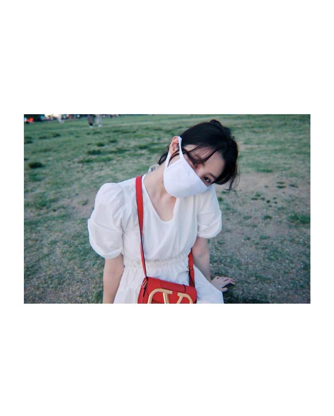 女神们脸小有障碍！盘点7位脸小到戴口罩有难度的女星，几乎遮整张脸！