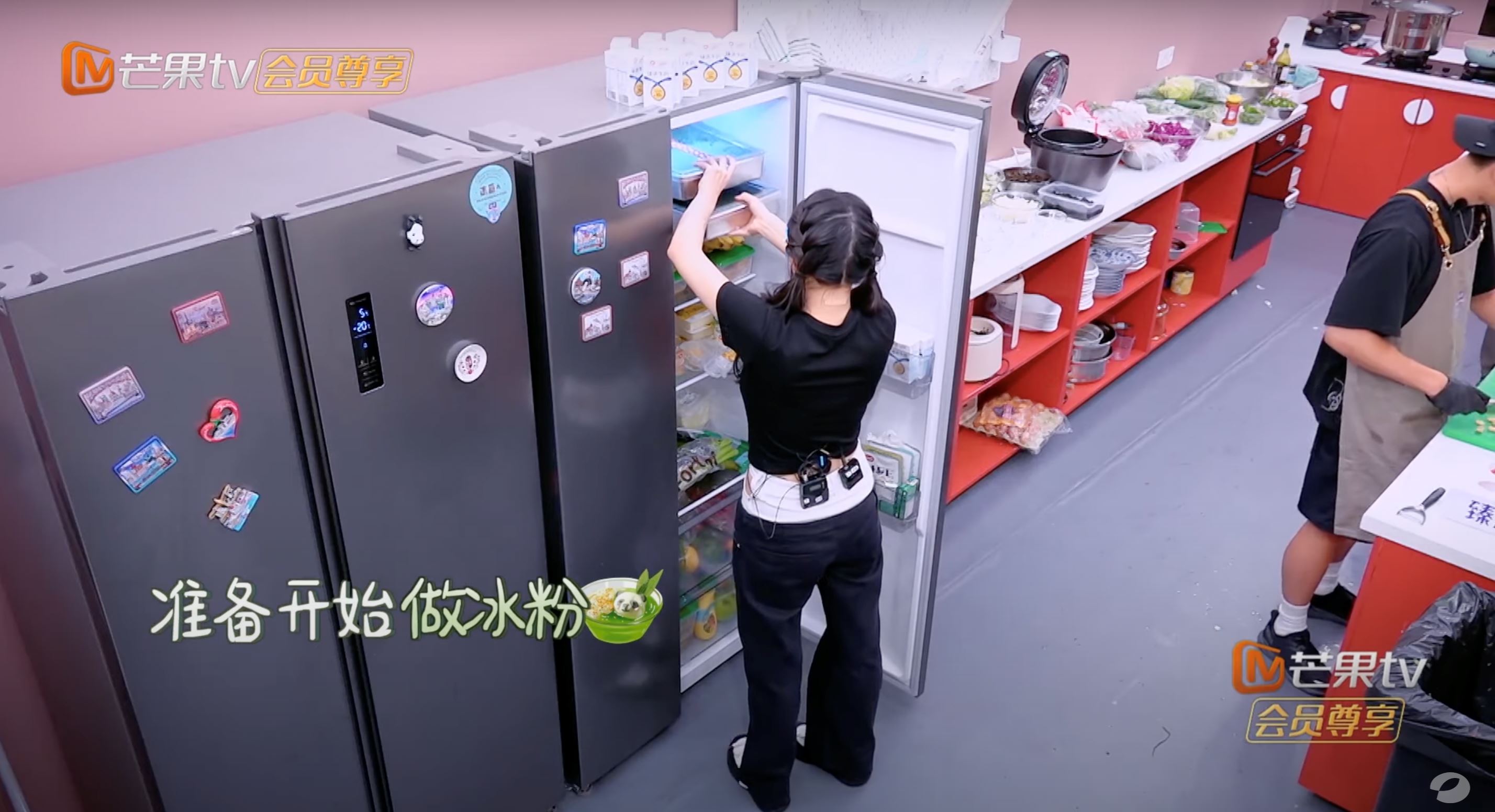 程潇《中餐厅7》中不小心打翻冰粉❗许光汉温柔化解中餐厅厨房危机🔥