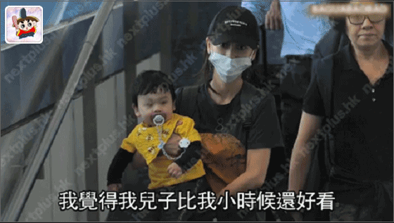 baby儿子小海绵正面照曝光！内双眼皮像足黄晓明