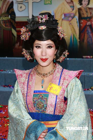 除了佘诗曼！《延禧攻略》娴妃还有3人选！都是香港视后级