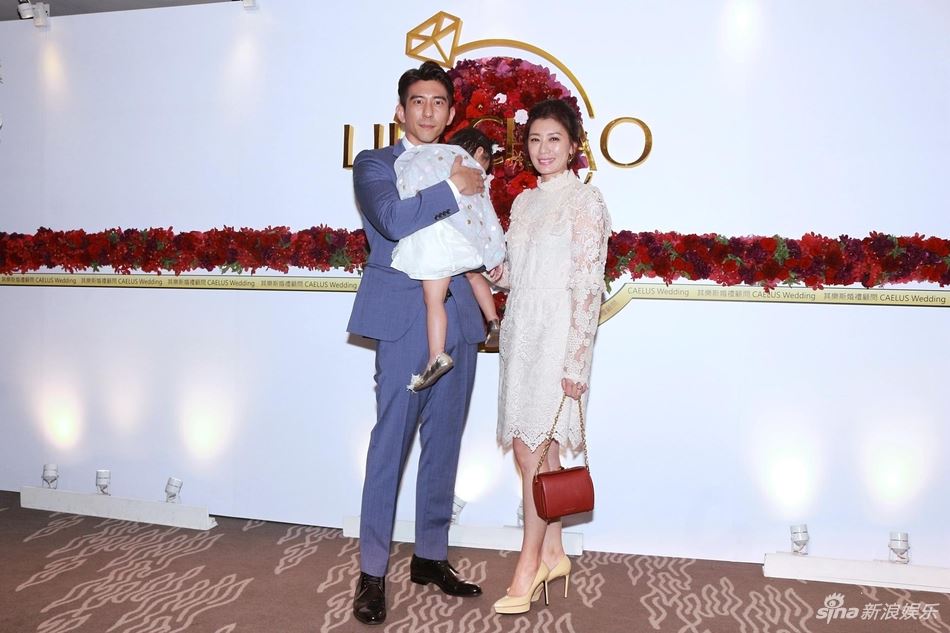 赵小侨嫁啦！婚宴如“乔杰立”同学会 七朵花聚首还有他们呢