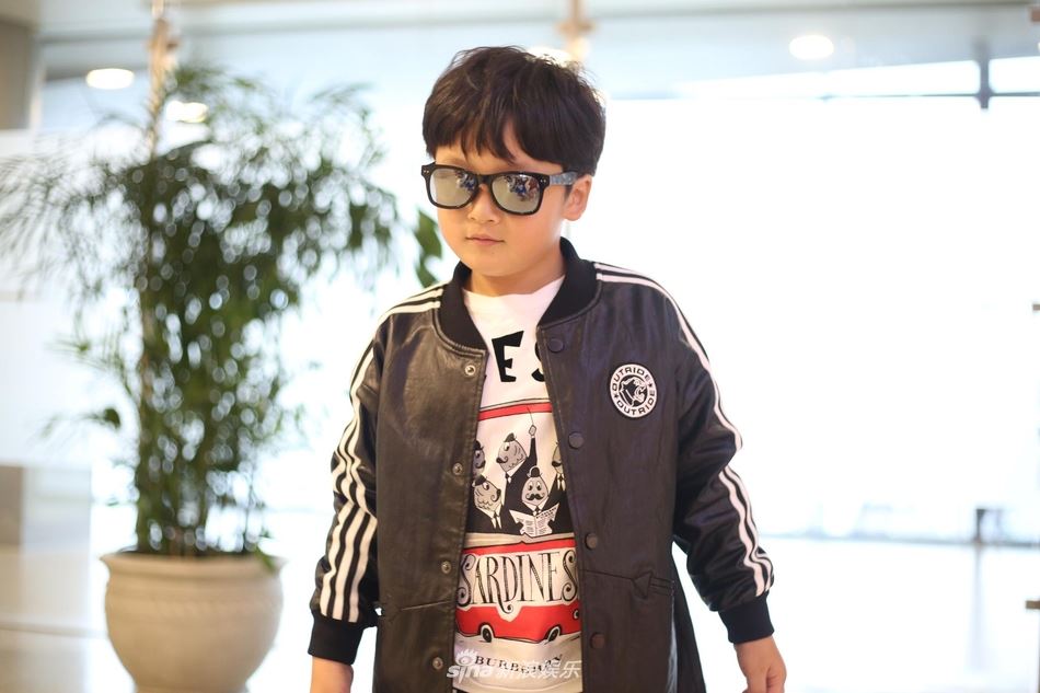 胖轩不再胖？邹明轩录完《爸爸5》瘦了变身潮男