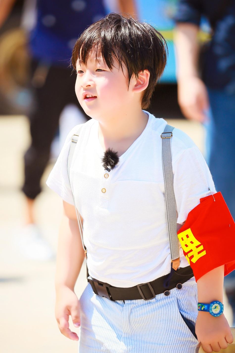 胖轩不再胖？邹明轩录完《爸爸5》瘦了变身潮男