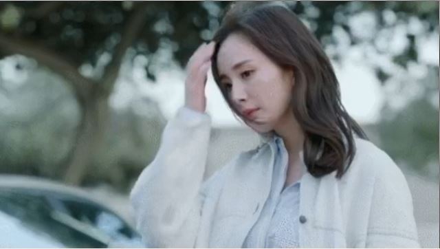 被嘲笑秃头！霸气杨幂连po高额头照片反击