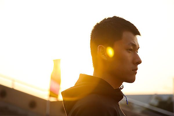《我只喜欢你》高冷学霸私下反差大!言默原来与五月天曾有关系 | MY