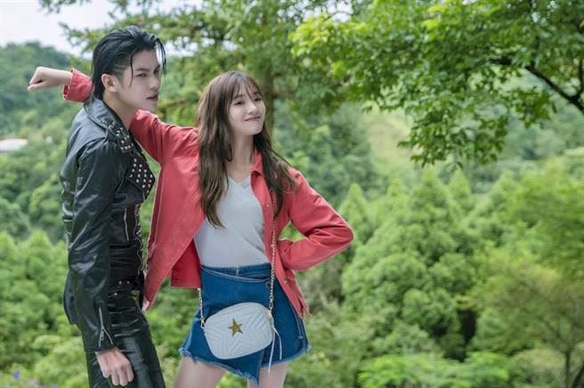 《一吻定情》超多熟悉演员来客串!「这群人」 搞笑助阵!