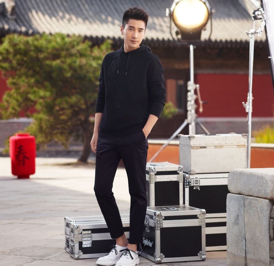 ［多图］白浅夜华再携手! 杨幂赵又廷拍情人节写真 网友赞好惊喜