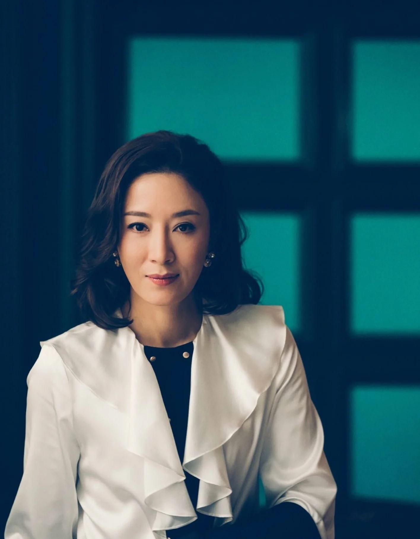 杨茜尧化身港版宋慧乔❗回无线拍新剧与林夏薇恶斗😲