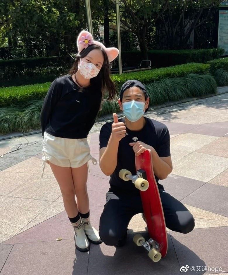 🌟彭于晏再被野生捕获❗️居家look超亲民❤️